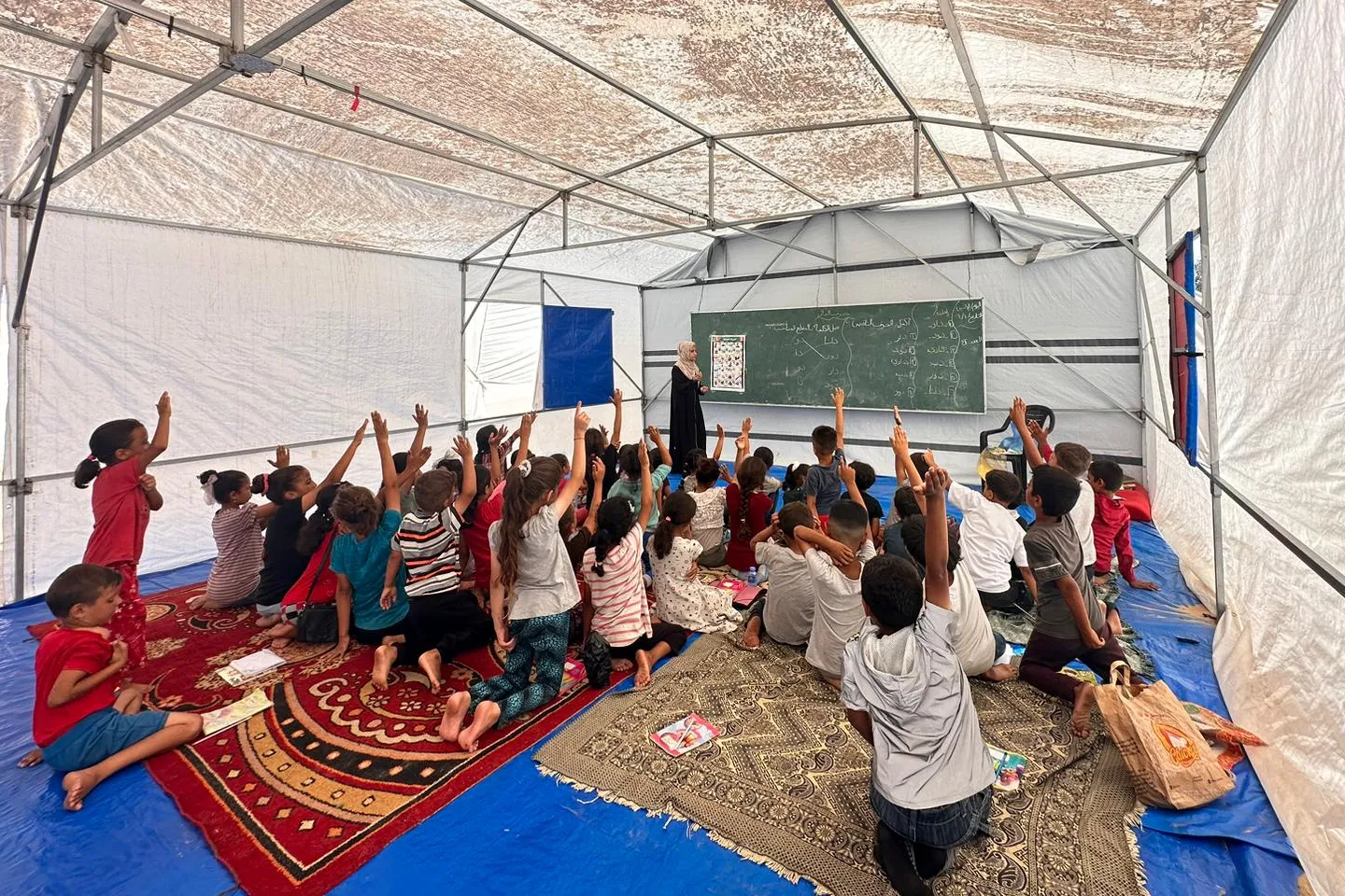 أطفال غزة يفقدون الأمل في الحياة